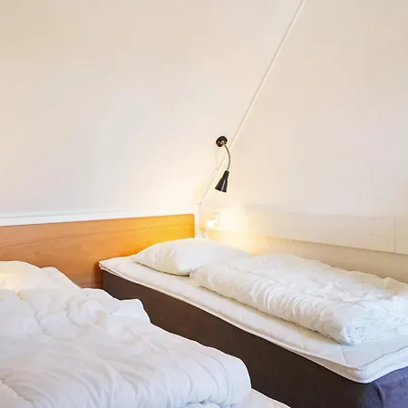 Holiday home Lxxiv *
